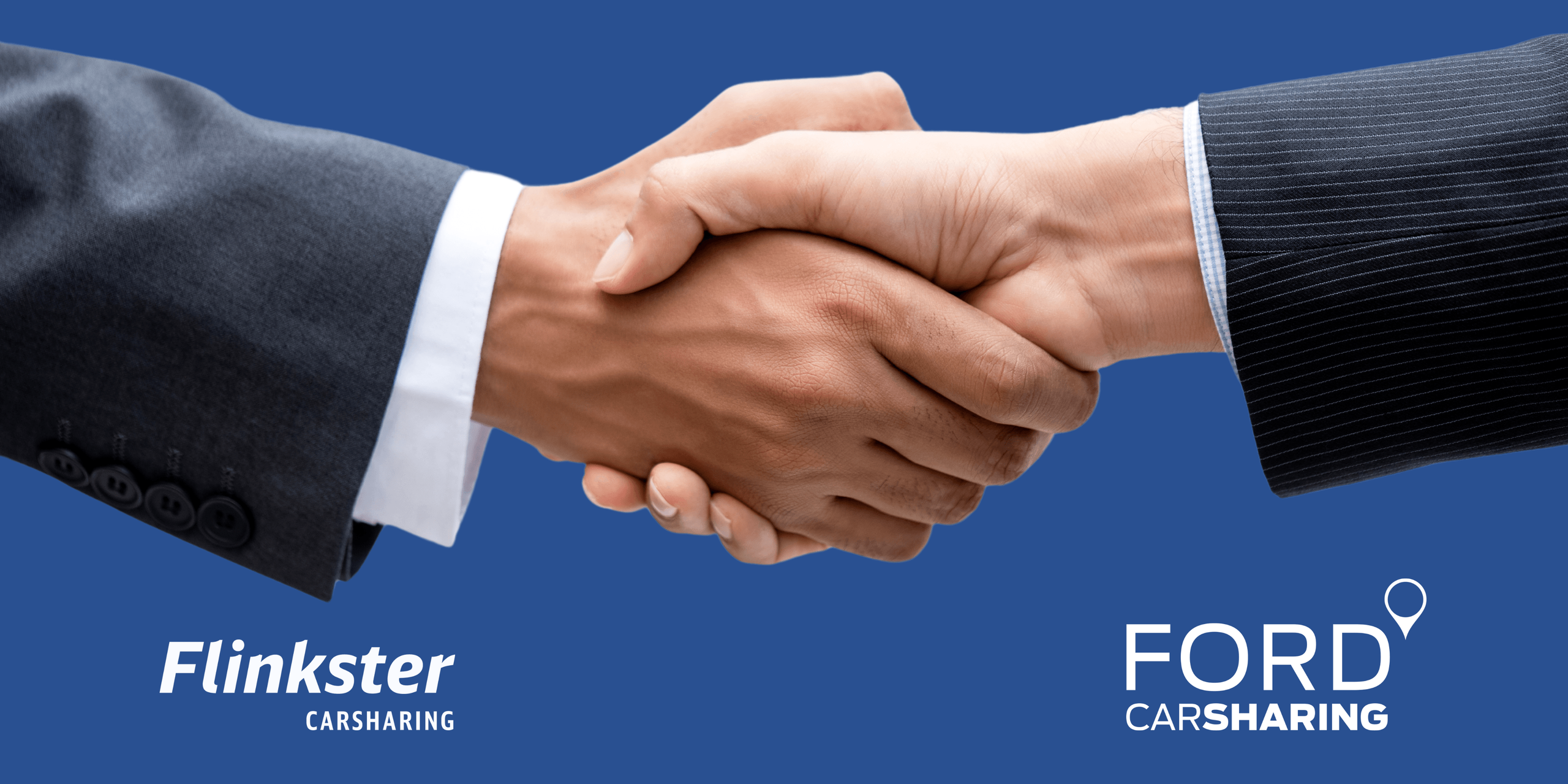 Zwei Hände in Anzügen schütteln sich vor blauem Hintergrund, Logos jeweils unter einer Hand 'Flinkster Carsharing' 'FORD CARSHARING'. Symbolisiert die Kooperation zwischen Flinkster und Ford. copyright Handschlag: Canva / khwanchai-phanthongs-images